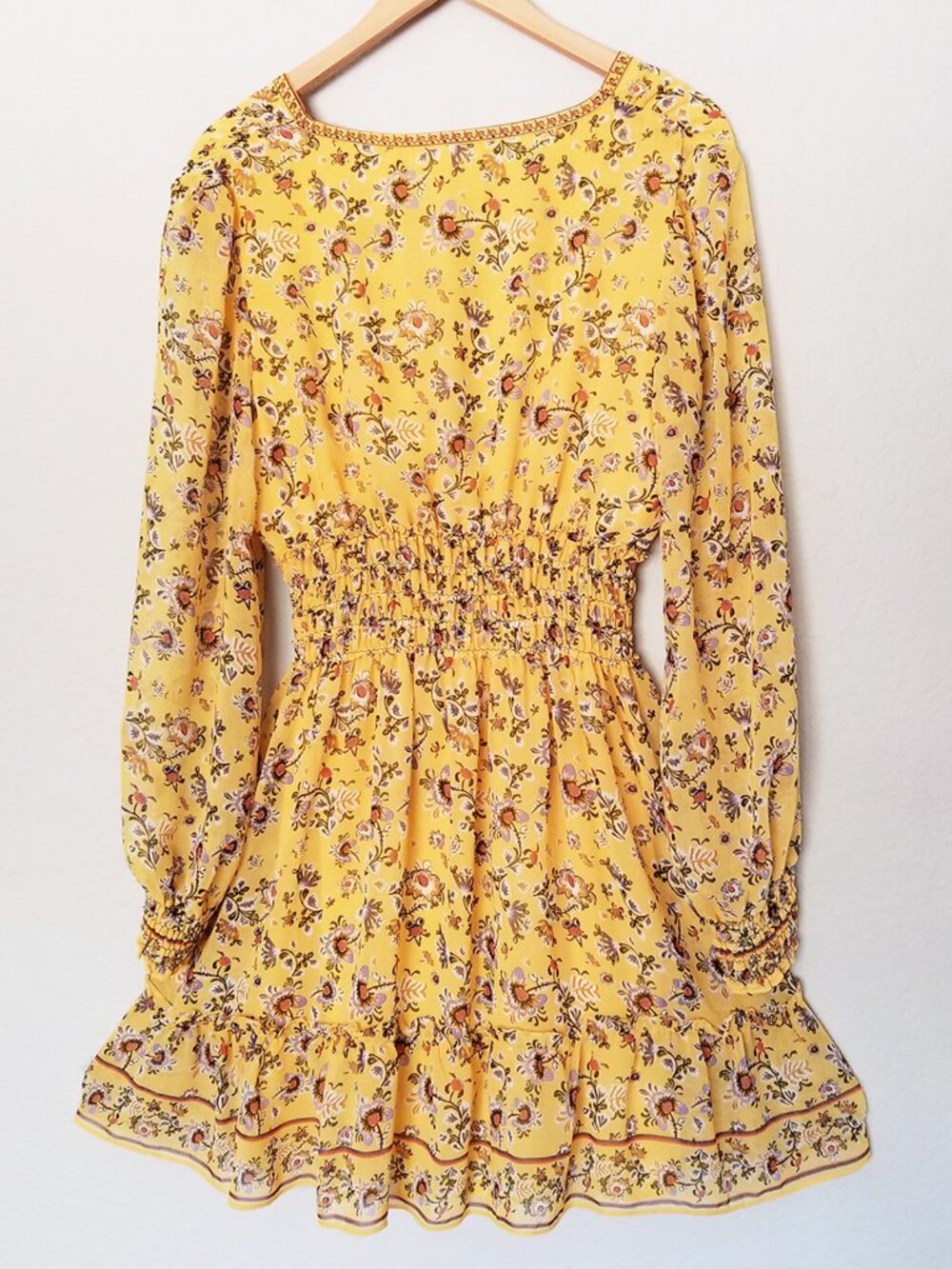 Max Studio Yellow Floral Smocked Waist V-Neck Mini Dress Long Sleeve Size L - Picture 5 of 14
